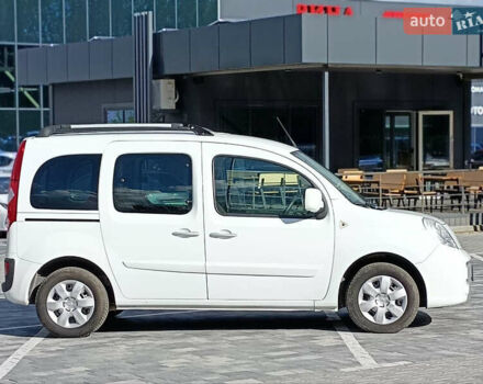Белый Рено Кенгу, объемом двигателя 1.6 л и пробегом 224 тыс. км за 8150 $, фото 8 на Automoto.ua