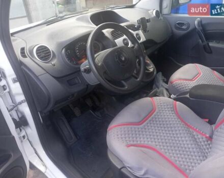 Белый Рено Кенгу, объемом двигателя 1.5 л и пробегом 211 тыс. км за 8200 $, фото 11 на Automoto.ua