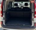 Белый Рено Кенгу, объемом двигателя 1.46 л и пробегом 185 тыс. км за 7300 $, фото 26 на Automoto.ua