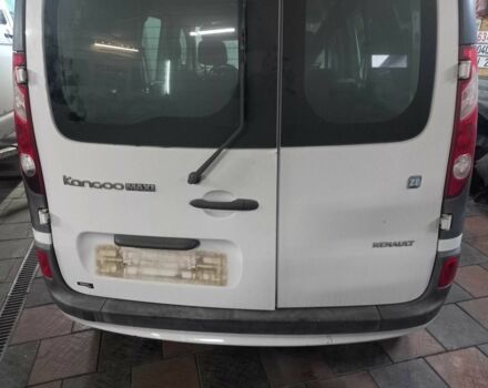 Белый Рено Кенгу, объемом двигателя 0 л и пробегом 180 тыс. км за 1500 $, фото 5 на Automoto.ua