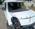 Білий Рено Кєнгу, об'ємом двигуна 1.46 л та пробігом 270 тис. км за 2000 $, фото 7 на Automoto.ua