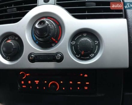 Белый Рено Кенгу, объемом двигателя 1.5 л и пробегом 298 тыс. км за 7750 $, фото 11 на Automoto.ua