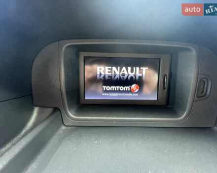 Белый Рено Кенгу, объемом двигателя 1.5 л и пробегом 216 тыс. км за 8300 $, фото 4 на Automoto.ua