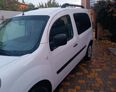 Белый Рено Кенгу, объемом двигателя 1.5 л и пробегом 357 тыс. км за 6200 $, фото 7 на Automoto.ua