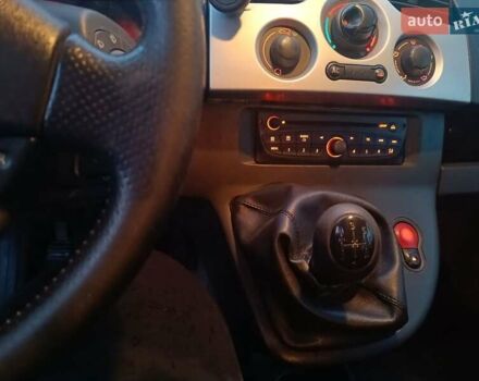 Белый Рено Кенгу, объемом двигателя 1.5 л и пробегом 357 тыс. км за 6200 $, фото 24 на Automoto.ua