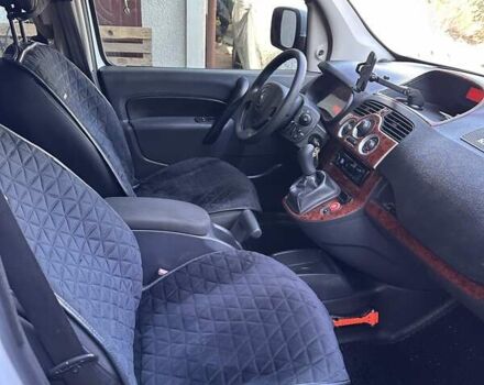 Белый Рено Кенгу, объемом двигателя 1.46 л и пробегом 243 тыс. км за 8600 $, фото 21 на Automoto.ua