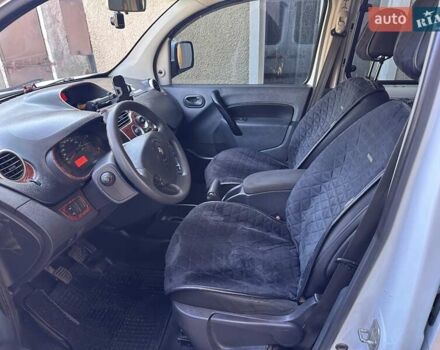 Белый Рено Кенгу, объемом двигателя 1.46 л и пробегом 243 тыс. км за 8600 $, фото 23 на Automoto.ua