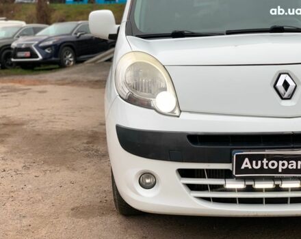 Белый Рено Кенгу, объемом двигателя 1.5 л и пробегом 260 тыс. км за 7490 $, фото 9 на Automoto.ua