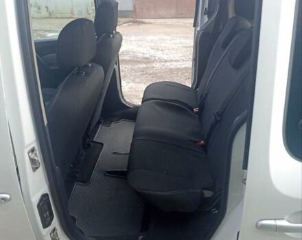 Белый Рено Кенгу, объемом двигателя 1.46 л и пробегом 241 тыс. км за 6600 $, фото 8 на Automoto.ua