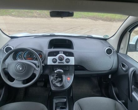 Білий Рено Кєнгу, об'ємом двигуна 0 л та пробігом 87 тис. км за 6499 $, фото 7 на Automoto.ua