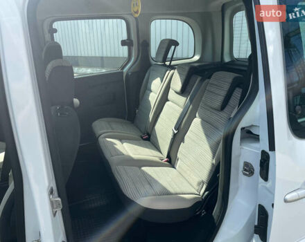 Белый Рено Кенгу, объемом двигателя 1.5 л и пробегом 216 тыс. км за 8300 $, фото 13 на Automoto.ua