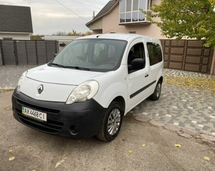 Білий Рено Кєнгу, об'ємом двигуна 1.5 л та пробігом 300 тис. км за 4950 $, фото 6 на Automoto.ua