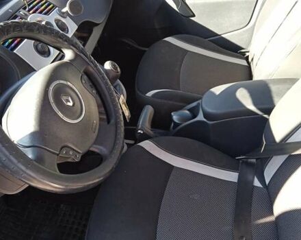 Белый Рено Кенгу, объемом двигателя 1.46 л и пробегом 279 тыс. км за 7500 $, фото 11 на Automoto.ua