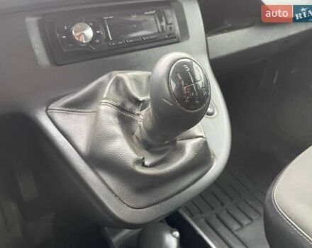 Білий Рено Кєнгу, об'ємом двигуна 1.6 л та пробігом 188 тис. км за 8990 $, фото 21 на Automoto.ua