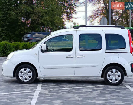 Білий Рено Кєнгу, об'ємом двигуна 1.6 л та пробігом 224 тис. км за 7999 $, фото 1 на Automoto.ua