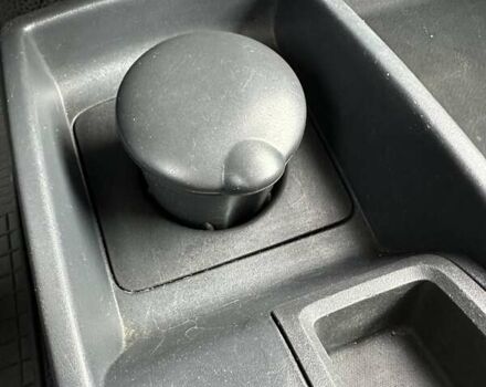 Белый Рено Кенгу, объемом двигателя 1.6 л и пробегом 161 тыс. км за 4600 $, фото 22 на Automoto.ua