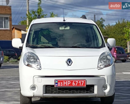 Белый Рено Кенгу, объемом двигателя 1.6 л и пробегом 224 тыс. км за 8150 $, фото 10 на Automoto.ua