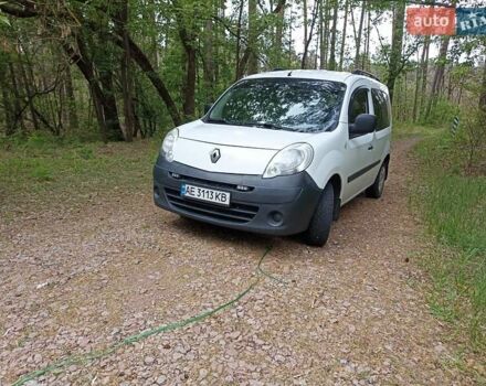 Білий Рено Кєнгу, об'ємом двигуна 1.46 л та пробігом 220 тис. км за 6800 $, фото 2 на Automoto.ua