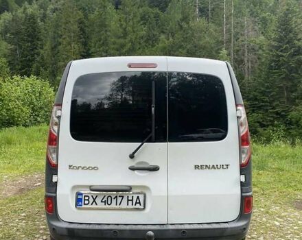 Белый Рено Кенгу, объемом двигателя 1.5 л и пробегом 190 тыс. км за 9500 $, фото 3 на Automoto.ua