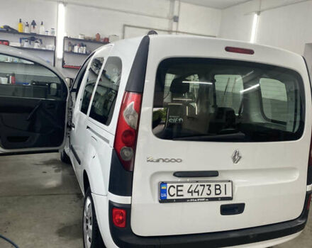 Белый Рено Кенгу, объемом двигателя 1.46 л и пробегом 350 тыс. км за 6000 $, фото 4 на Automoto.ua