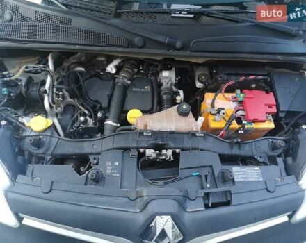 Белый Рено Кенгу, объемом двигателя 1.5 л и пробегом 260 тыс. км за 6500 $, фото 6 на Automoto.ua