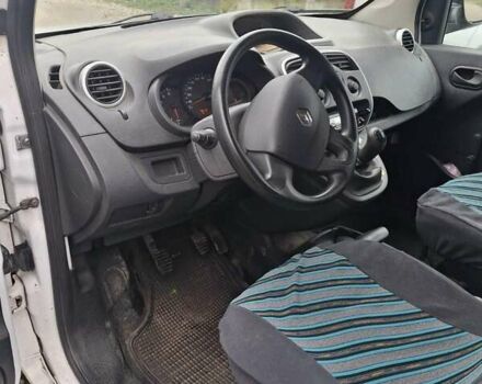 Белый Рено Кенгу, объемом двигателя 1.46 л и пробегом 94 тыс. км за 6500 $, фото 4 на Automoto.ua