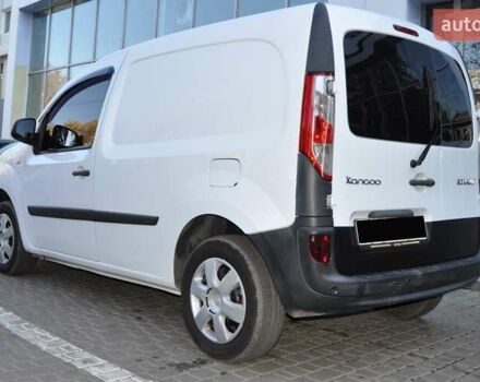 Рено Кенгу 2013 в Одессе на Automoto.ua Белый Рено Кенгу, объемом двигателя 1.5 л и пробегом 286 тыс. км за 6300 $, фото 3 на Automoto.ua