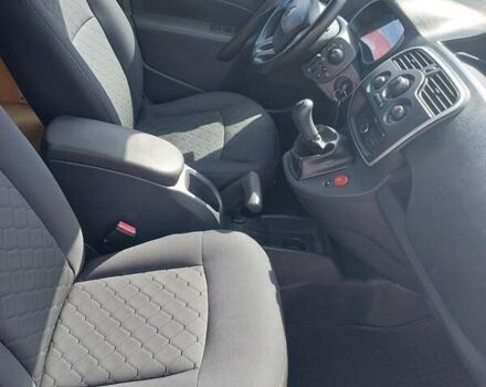 Білий Рено Кєнгу, об'ємом двигуна 1.46 л та пробігом 353 тис. км за 6050 $, фото 11 на Automoto.ua