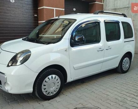 Белый Рено Кенгу, объемом двигателя 1.5 л и пробегом 271 тыс. км за 8600 $, фото 4 на Automoto.ua