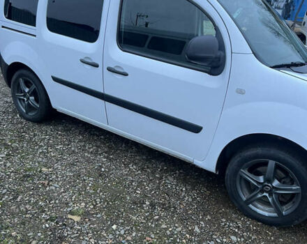 Білий Рено Кєнгу, об'ємом двигуна 1.46 л та пробігом 208 тис. км за 7250 $, фото 5 на Automoto.ua