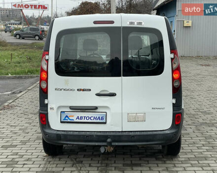 Белый Рено Кенгу, объемом двигателя 1.5 л и пробегом 374 тыс. км за 5700 $, фото 5 на Automoto.ua