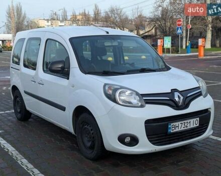 Белый Рено Кенгу, объемом двигателя 1.5 л и пробегом 205 тыс. км за 7500 $, фото 1 на Automoto.ua