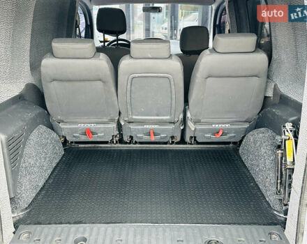 Білий Рено Кєнгу, об'ємом двигуна 1.5 л та пробігом 230 тис. км за 7800 $, фото 36 на Automoto.ua