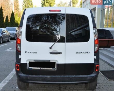 Рено Кенгу 2013 в Одессе на Automoto.ua Белый Рено Кенгу, объемом двигателя 1.5 л и пробегом 286 тыс. км за 6300 $, фото 4 на Automoto.ua