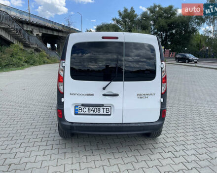 Белый Рено Кенгу, объемом двигателя 1.5 л и пробегом 279 тыс. км за 9750 $, фото 5 на Automoto.ua