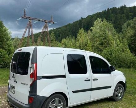 Белый Рено Кенгу, объемом двигателя 1.5 л и пробегом 190 тыс. км за 9500 $, фото 4 на Automoto.ua