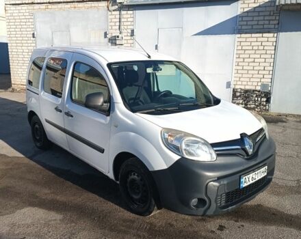 Білий Рено Кєнгу, об'ємом двигуна 1.5 л та пробігом 198 тис. км за 7500 $, фото 6 на Automoto.ua