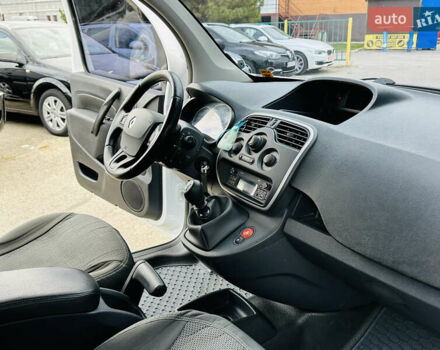 Білий Рено Кєнгу, об'ємом двигуна 1.5 л та пробігом 230 тис. км за 7800 $, фото 28 на Automoto.ua