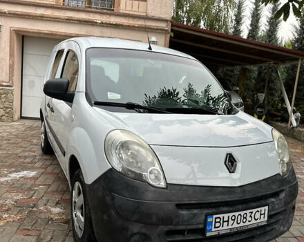 Белый Рено Кенгу, объемом двигателя 1.46 л и пробегом 252 тыс. км за 7100 $, фото 1 на Automoto.ua
