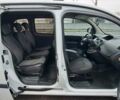 Белый Рено Кенгу, объемом двигателя 1.5 л и пробегом 363 тыс. км за 7000 $, фото 8 на Automoto.ua