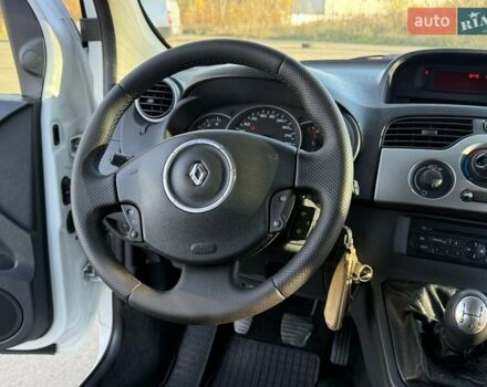 Белый Рено Кенгу, объемом двигателя 1.46 л и пробегом 231 тыс. км за 7750 $, фото 21 на Automoto.ua