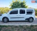 Белый Рено Кенгу, объемом двигателя 1.5 л и пробегом 220 тыс. км за 11650 $, фото 9 на Automoto.ua