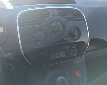 Білий Рено Кєнгу, об'ємом двигуна 1.5 л та пробігом 198 тис. км за 7500 $, фото 8 на Automoto.ua