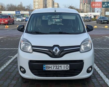 Белый Рено Кенгу, объемом двигателя 1.5 л и пробегом 205 тыс. км за 7500 $, фото 4 на Automoto.ua