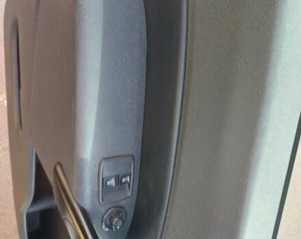 Белый Рено Кенгу, объемом двигателя 1.46 л и пробегом 253 тыс. км за 6999 $, фото 15 на Automoto.ua