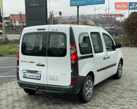 Белый Рено Кенгу, объемом двигателя 1.5 л и пробегом 374 тыс. км за 5700 $, фото 4 на Automoto.ua