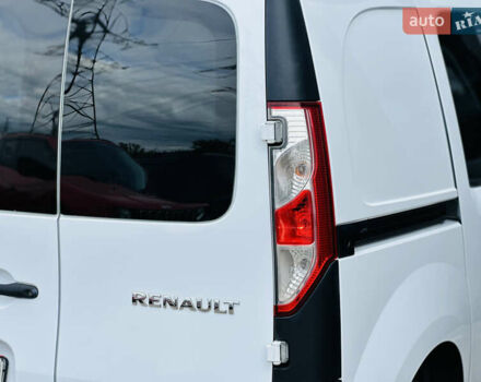 Білий Рено Кєнгу, об'ємом двигуна 1.5 л та пробігом 230 тис. км за 7800 $, фото 5 на Automoto.ua
