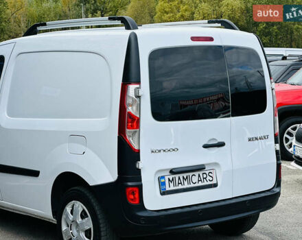 Білий Рено Кєнгу, об'ємом двигуна 1.5 л та пробігом 230 тис. км за 7800 $, фото 14 на Automoto.ua