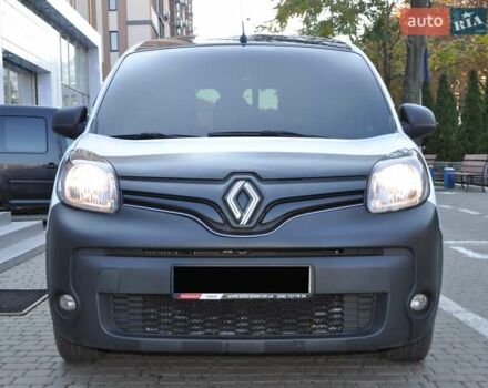 Рено Кенгу 2013 в Одессе на Automoto.ua Белый Рено Кенгу, объемом двигателя 1.5 л и пробегом 286 тыс. км за 6300 $, фото 12 на Automoto.ua