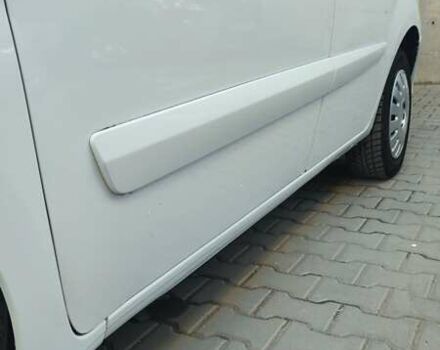 Белый Рено Кенгу, объемом двигателя 1.5 л и пробегом 271 тыс. км за 8600 $, фото 8 на Automoto.ua